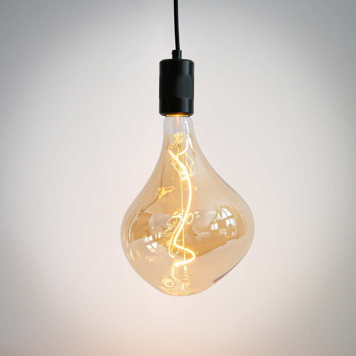 matte black pendant light and céleste bulb on AM3308-CEL-BLA-ST