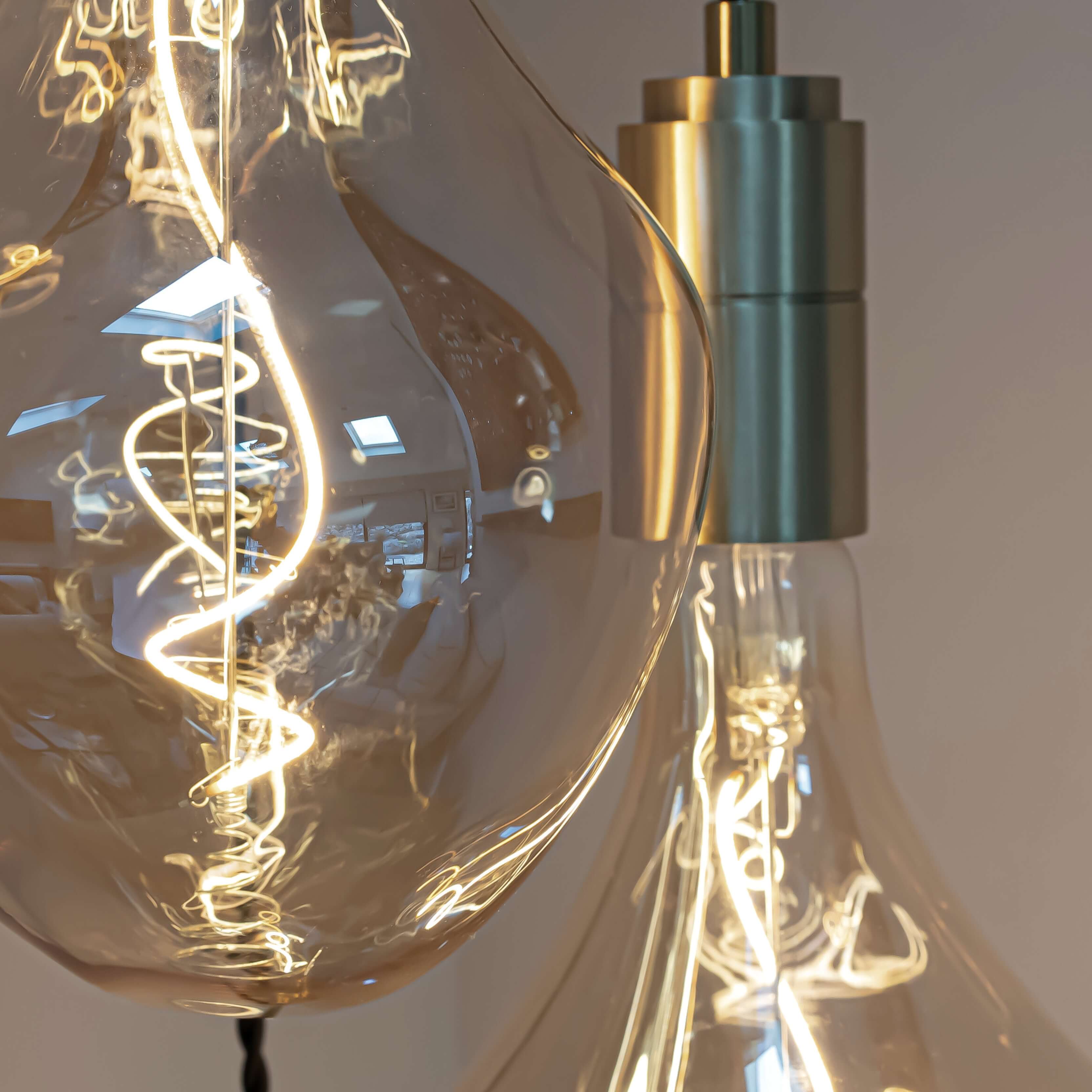 Brass cluster pendant with twisted cable and Celeste bulbs closeup