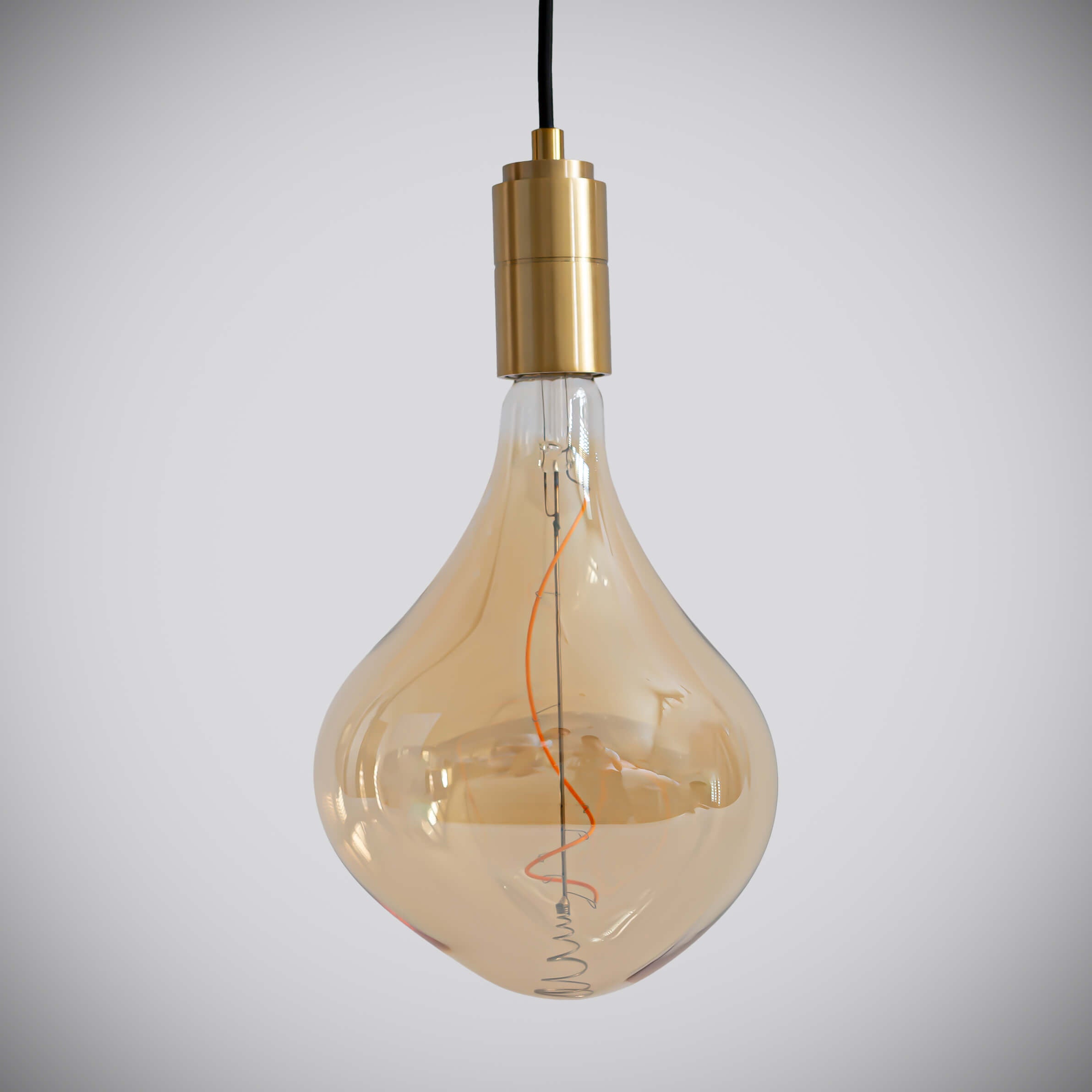 brass pendant light with straight cable and céleste bulb off