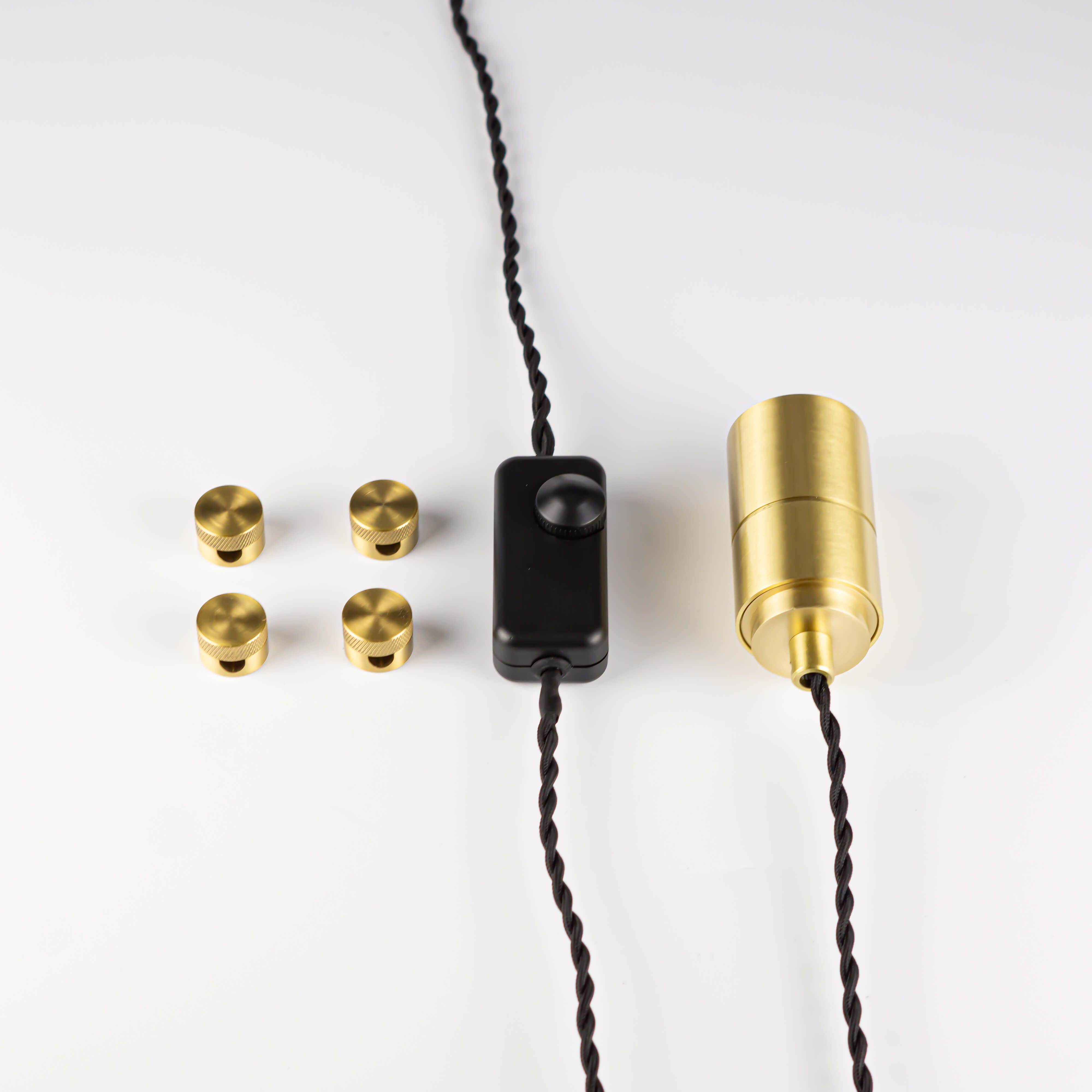 brass plug in pendant light with twisted cable components