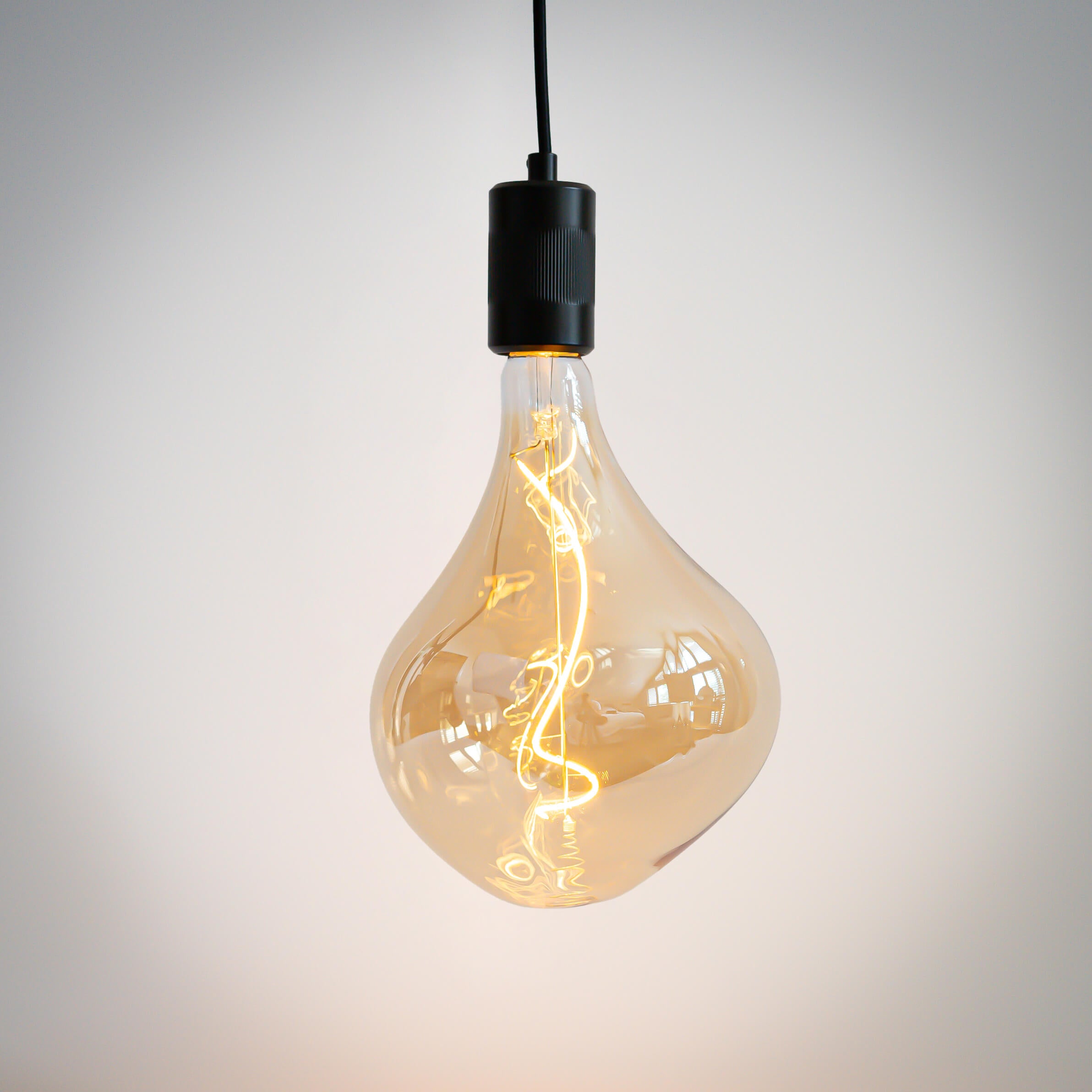 matte black pendant light and céleste bulb on AM3308-CEL-BLA-ST